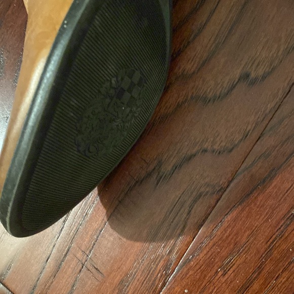 Womens Vince Camuto size 8 , intentional burnished Boot, Cognac color - Picture 4 of 12